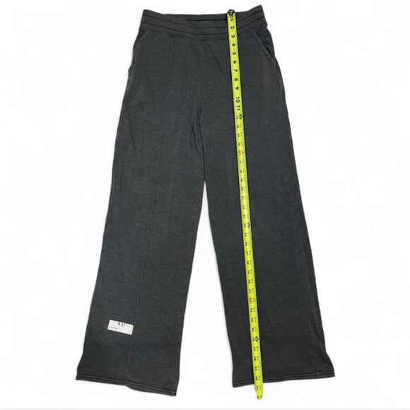 American Eagle Gray Wide Leg Sweatpants - Picture 2 of 6